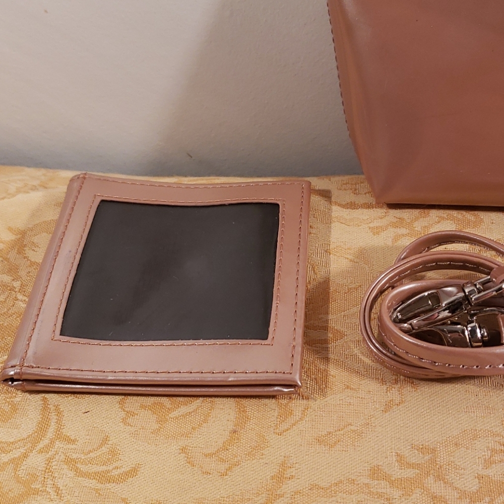 Beijo Mini Bag - Picture 3 of 3